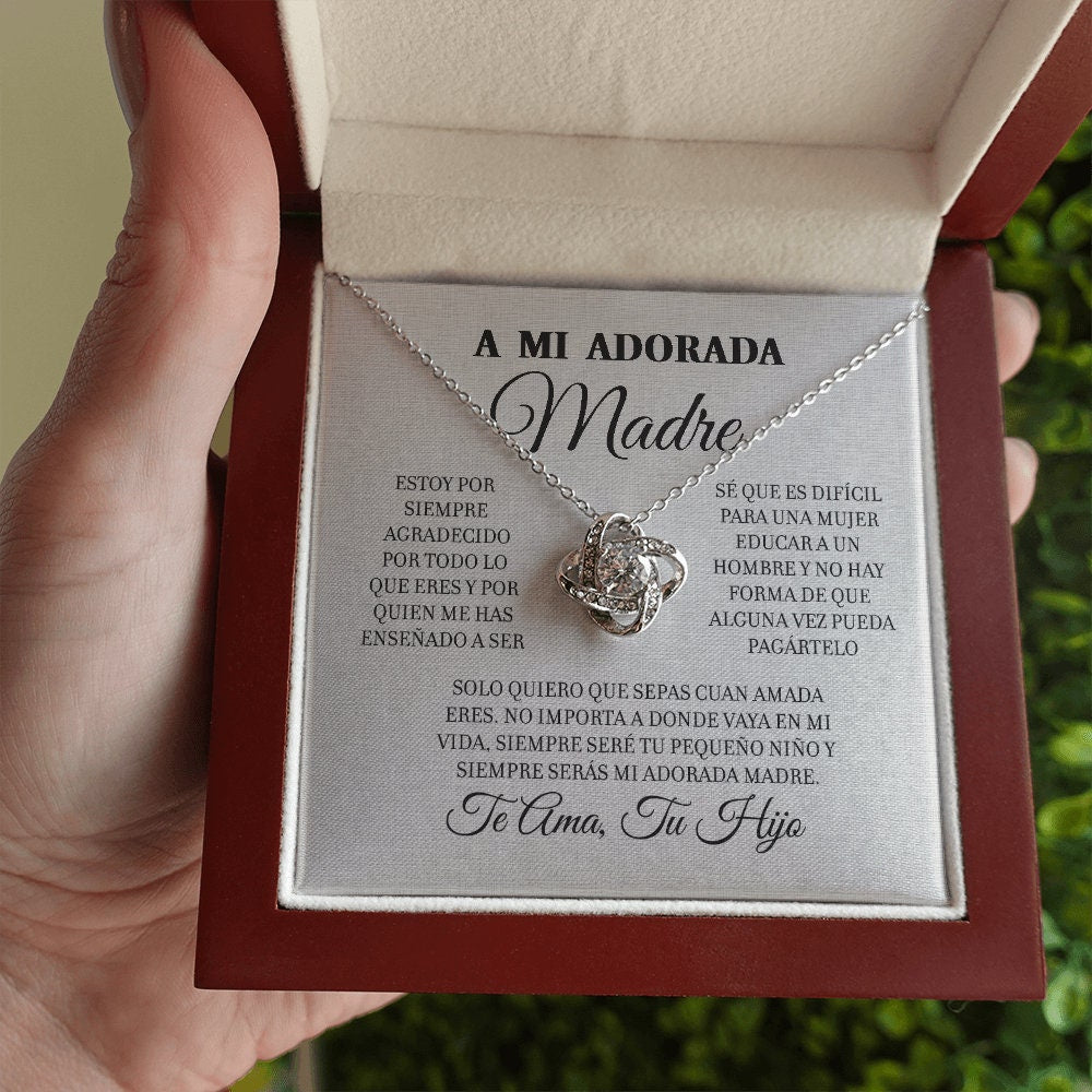 A Mi Adorada Madre Collar