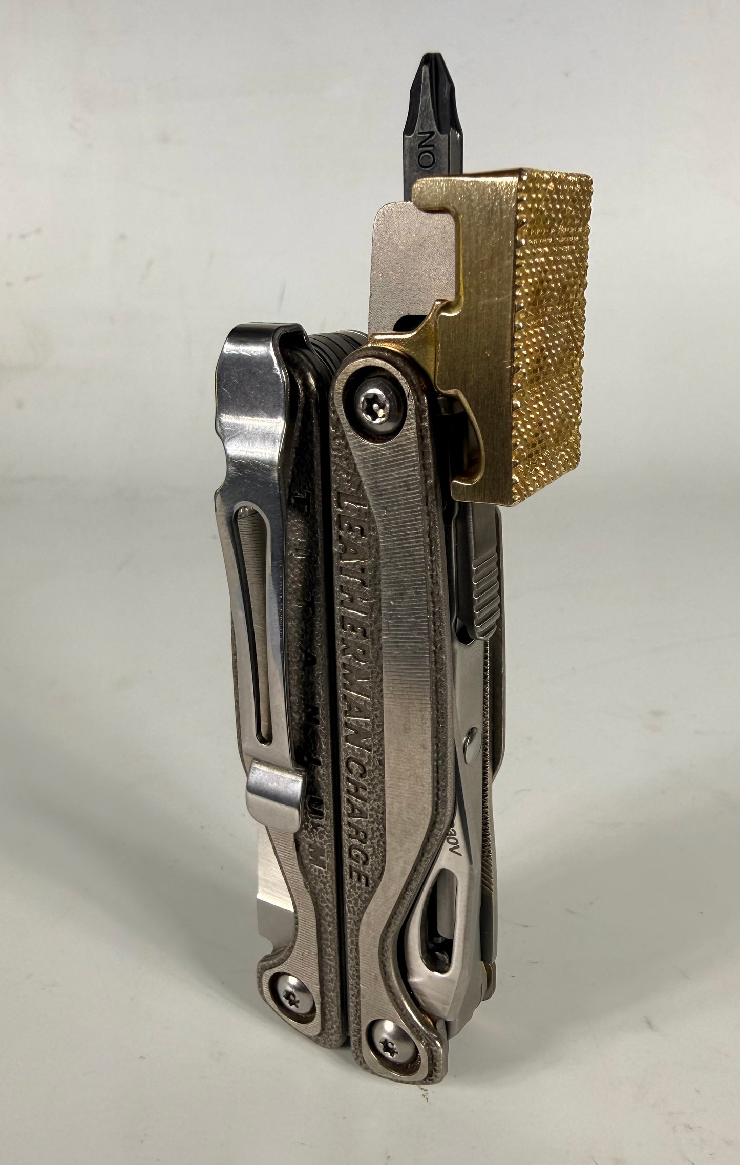 For Leatherman CHARGE & ALPHA,TT & TTI, BRASS Hammer Head Mod, Modification, Add On, CNC Made, Locking, Easy Install, Locks Closed Open, edc Upgrade cad (Copy)