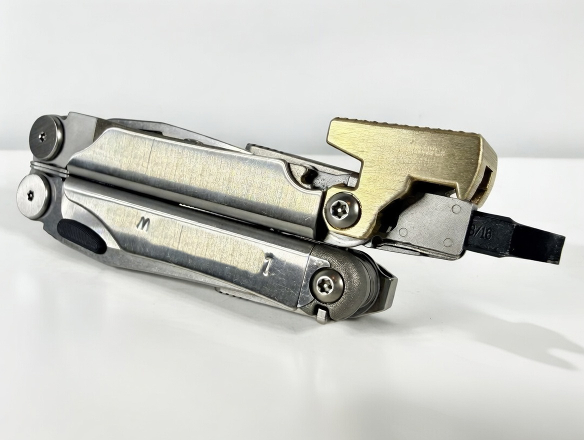 For Leatherman Wave +, BRASS Hammer Head Mod, Modification, CNC Made, Locking, Easy Install, Locks Closed Open, edc Upgrade cad
