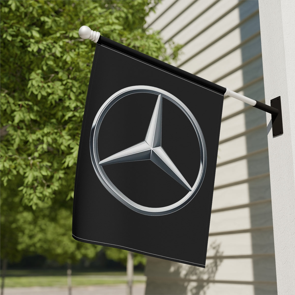 Mercedes Garden & House Banner Red Gift