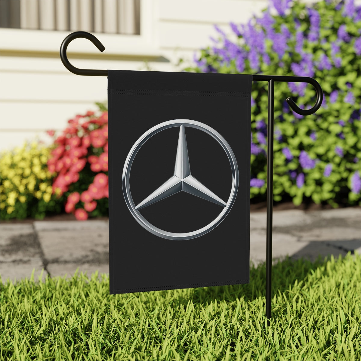 Mercedes Garden & House Banner Red Gift