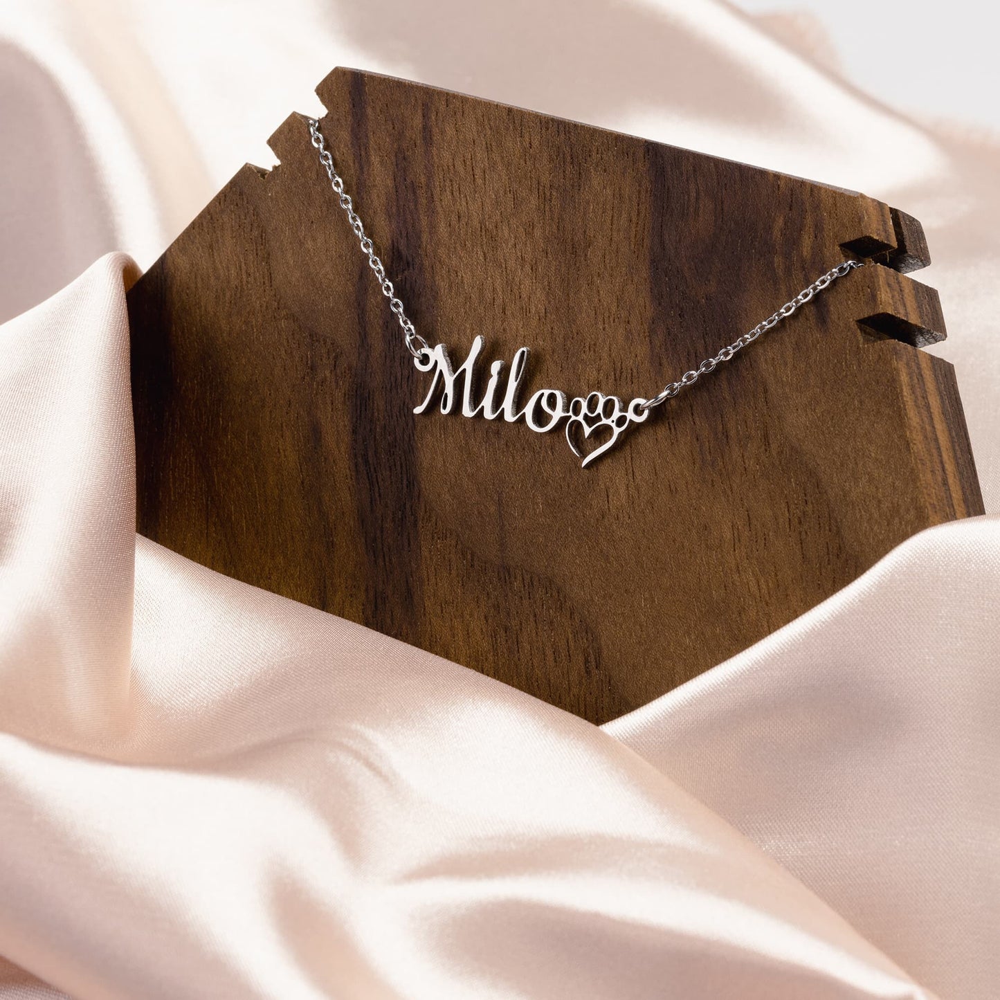Personalized Dog Mom Necklace,Gold,Rose Gold,Silver, Enter Your Name